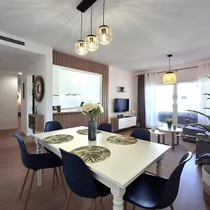 Appartement Lounge Litoralmar, Portimão